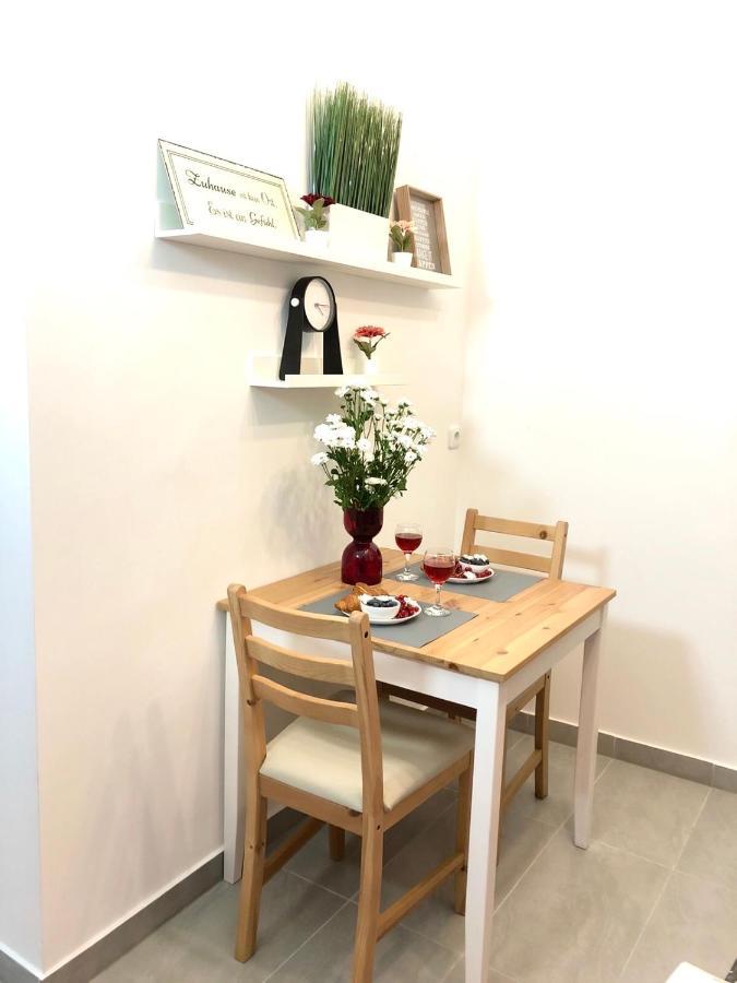 Апартаменты "Be My Guest" Near Metro Station! Вена Экстерьер фото