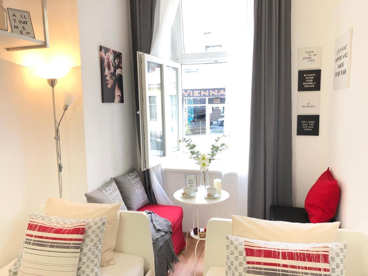 Апартаменты "Be My Guest" Near Metro Station! Вена Экстерьер фото